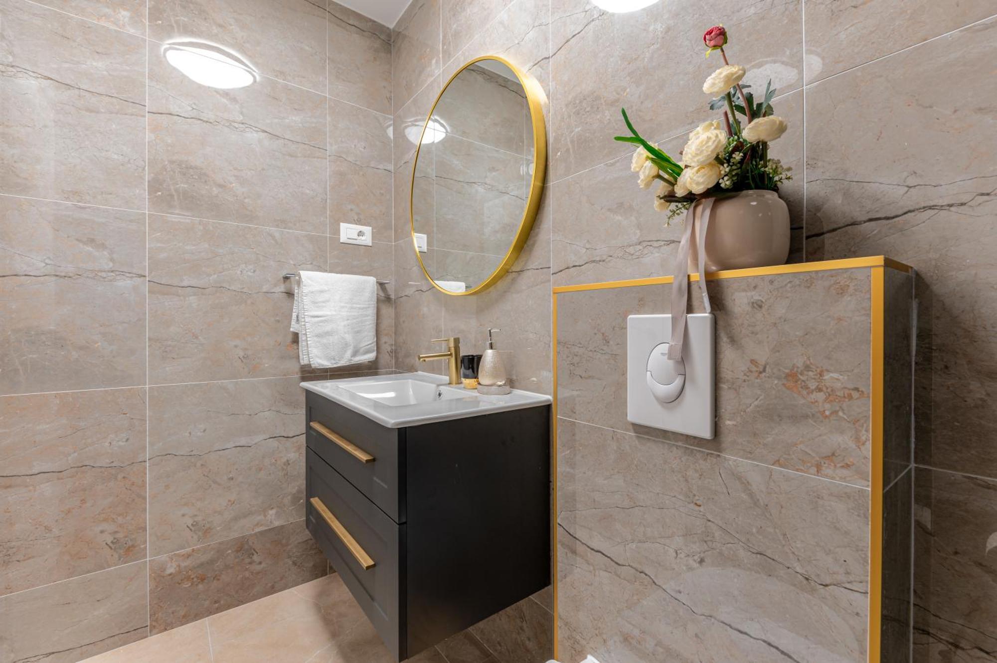 Seaview Nives Apartman Brela